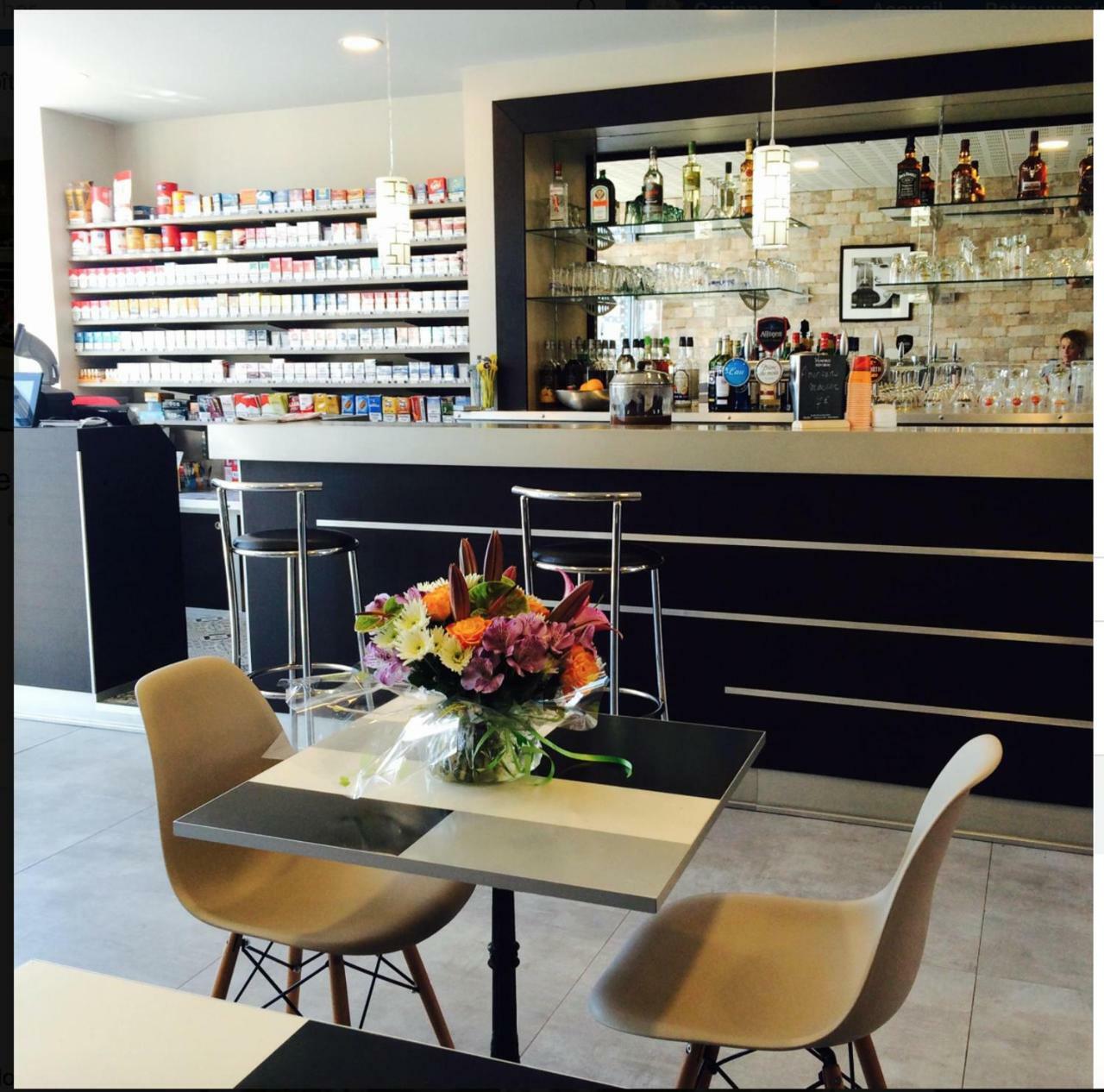 La Caroline Hotel Corbie Bagian luar foto